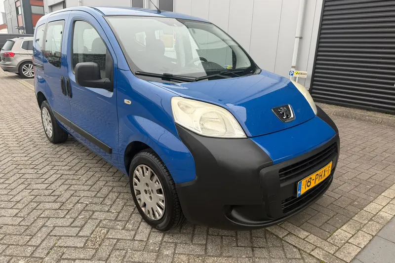 Peugeot Bipper (2011)