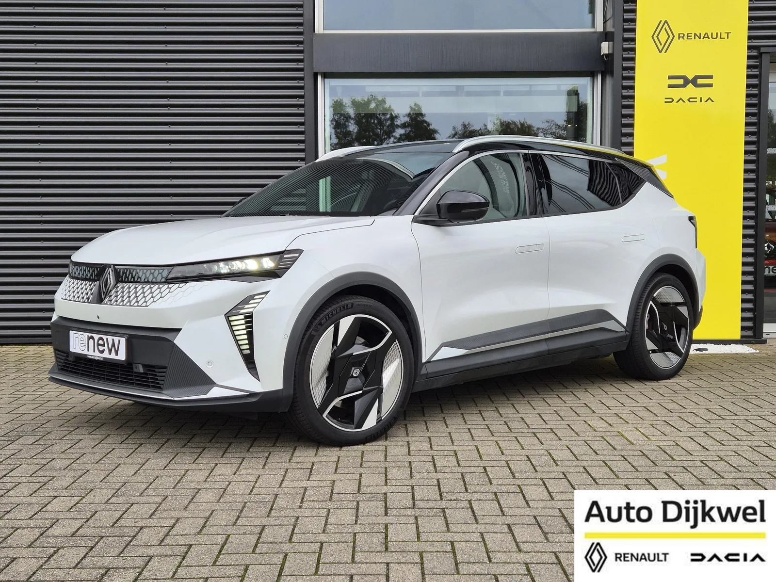 Renault Scenic E-Tech (2024) — foto 1