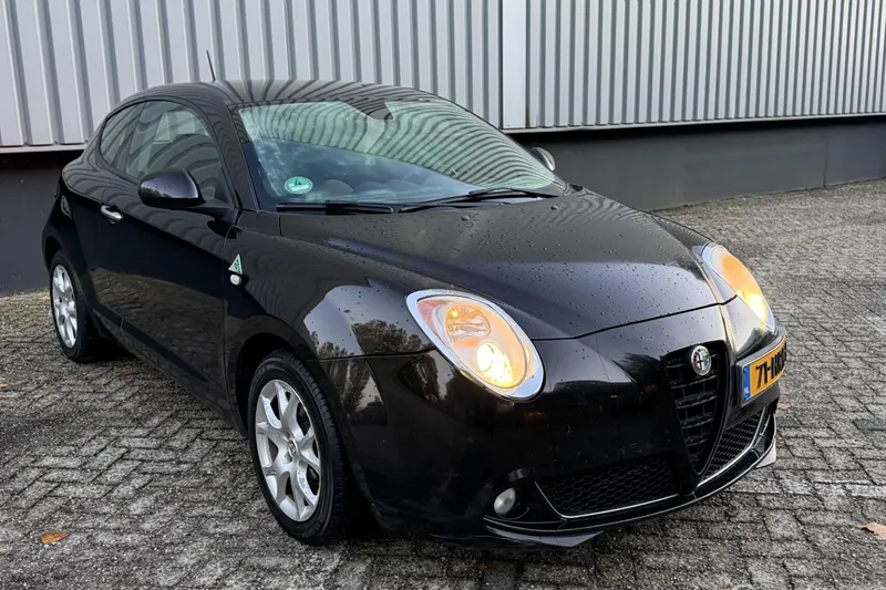 Alfa Romeo MiTo (2009)
