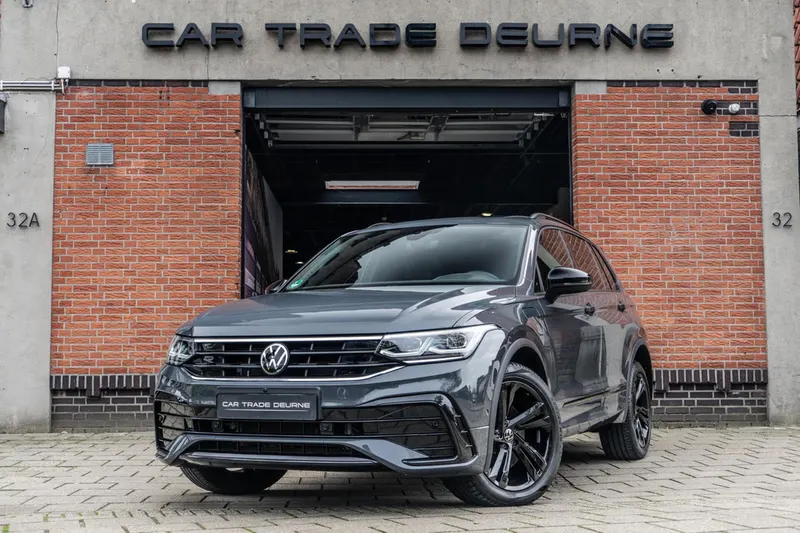 Volkswagen Tiguan (2022)