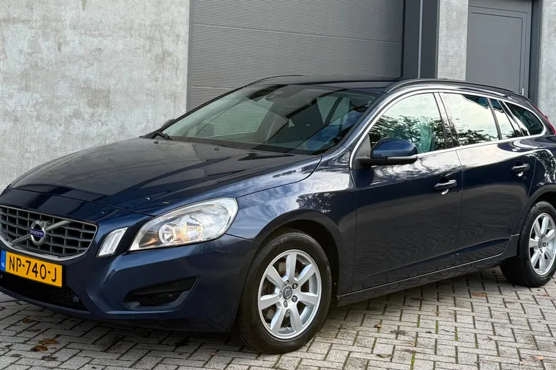 Volvo V60 (2013)