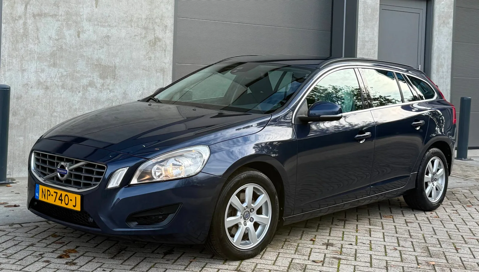 Volvo V60 (2013) — foto 1