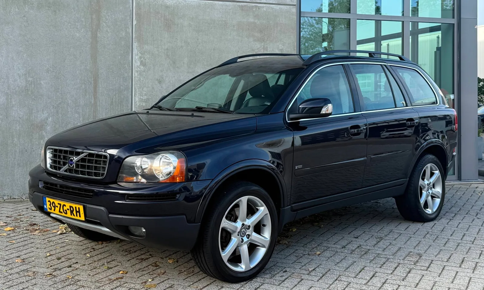 Volvo XC90 (2008) — foto 1