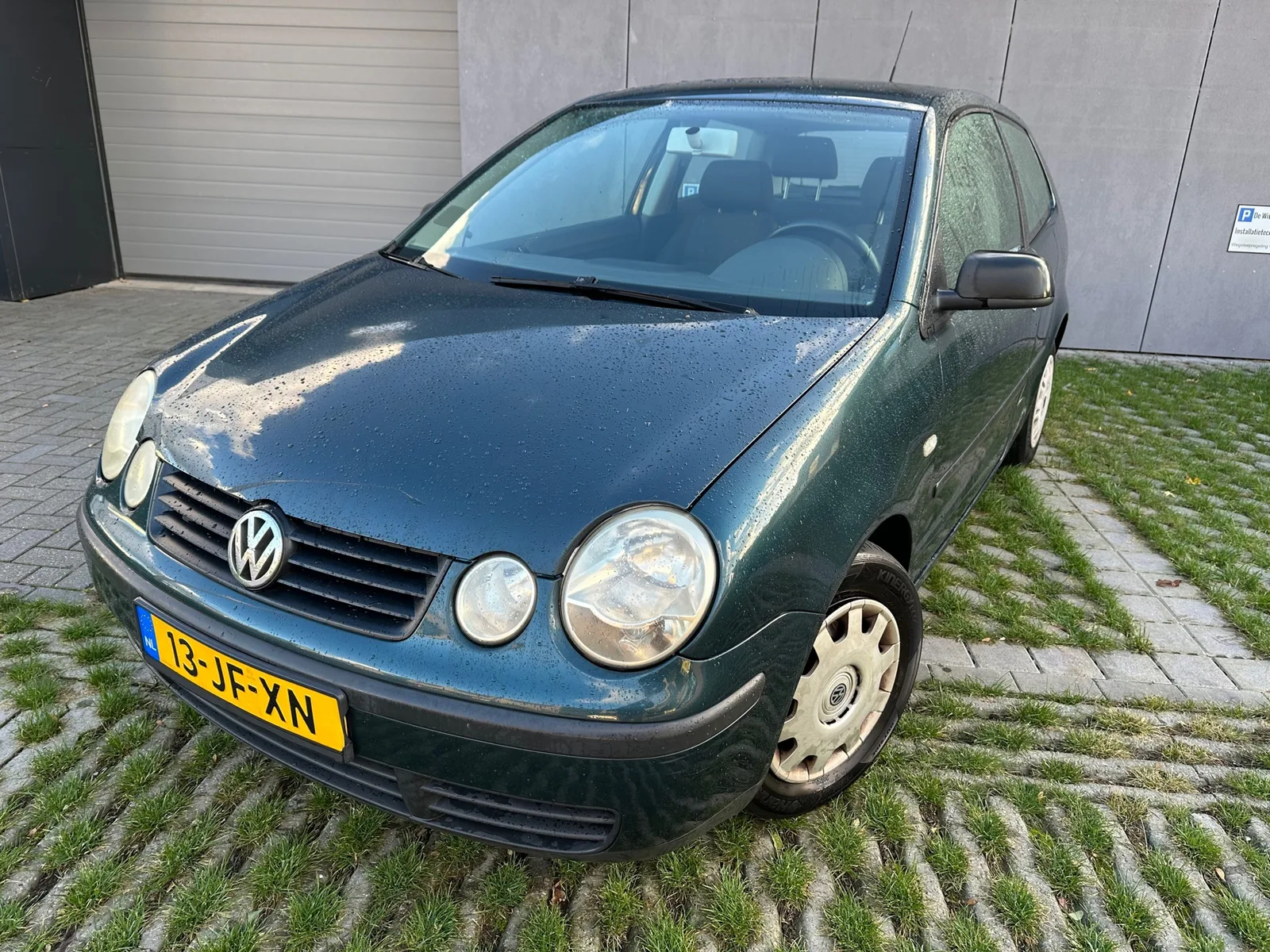 Volkswagen Polo (2002) — foto 1