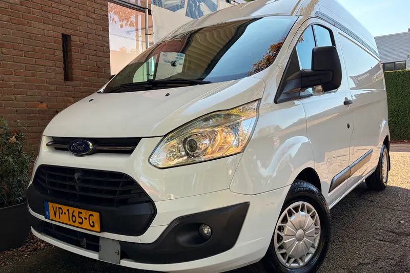 Ford Transit Custom (2015)