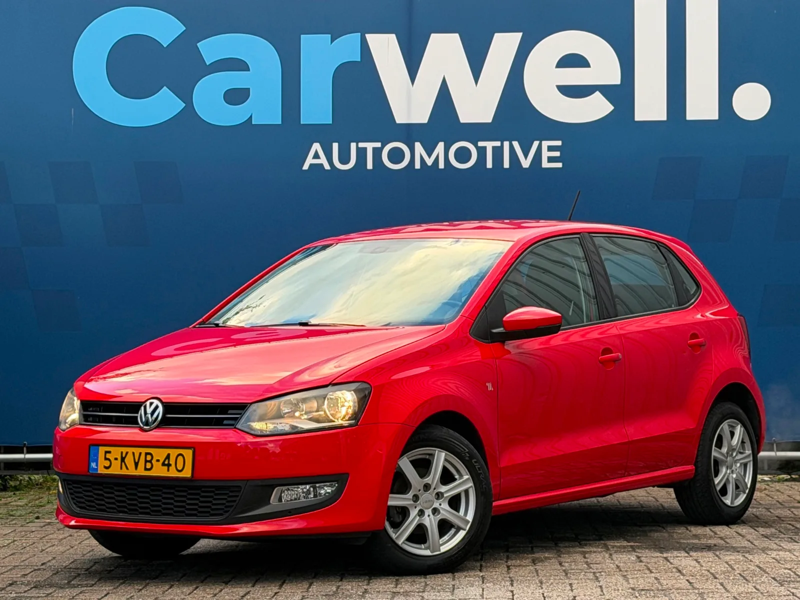 Volkswagen Polo (2013) — foto 1