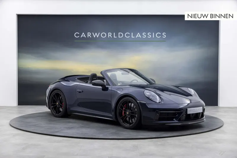 Porsche 911 (2022)