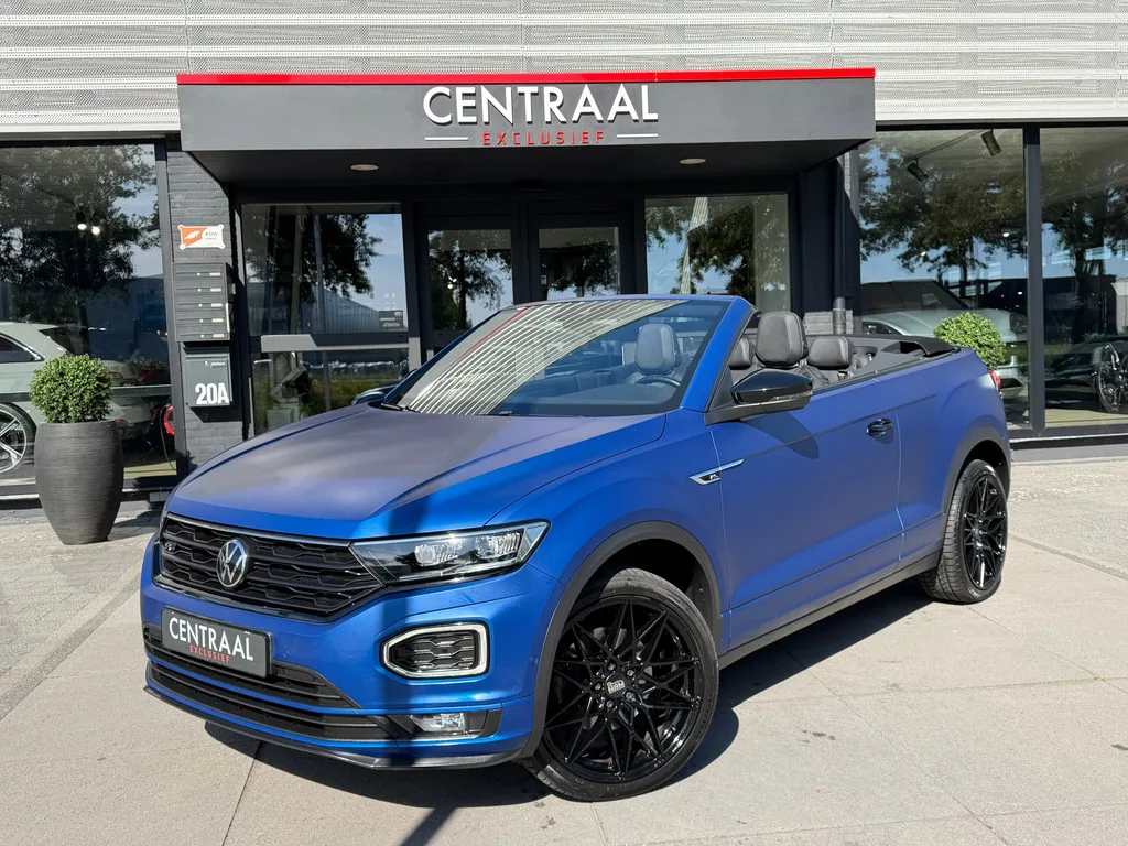 Volkswagen T-Roc (2021) — foto 1