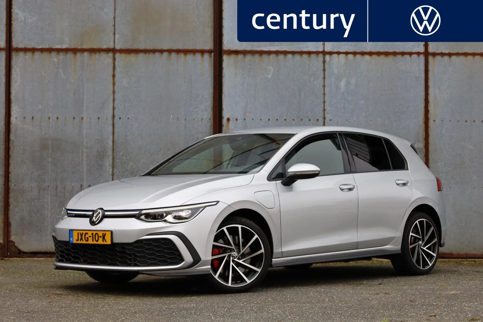 Volkswagen Golf (2022) — foto 1