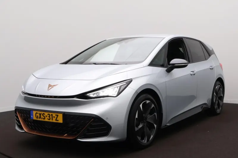 CUPRA Born (2024)