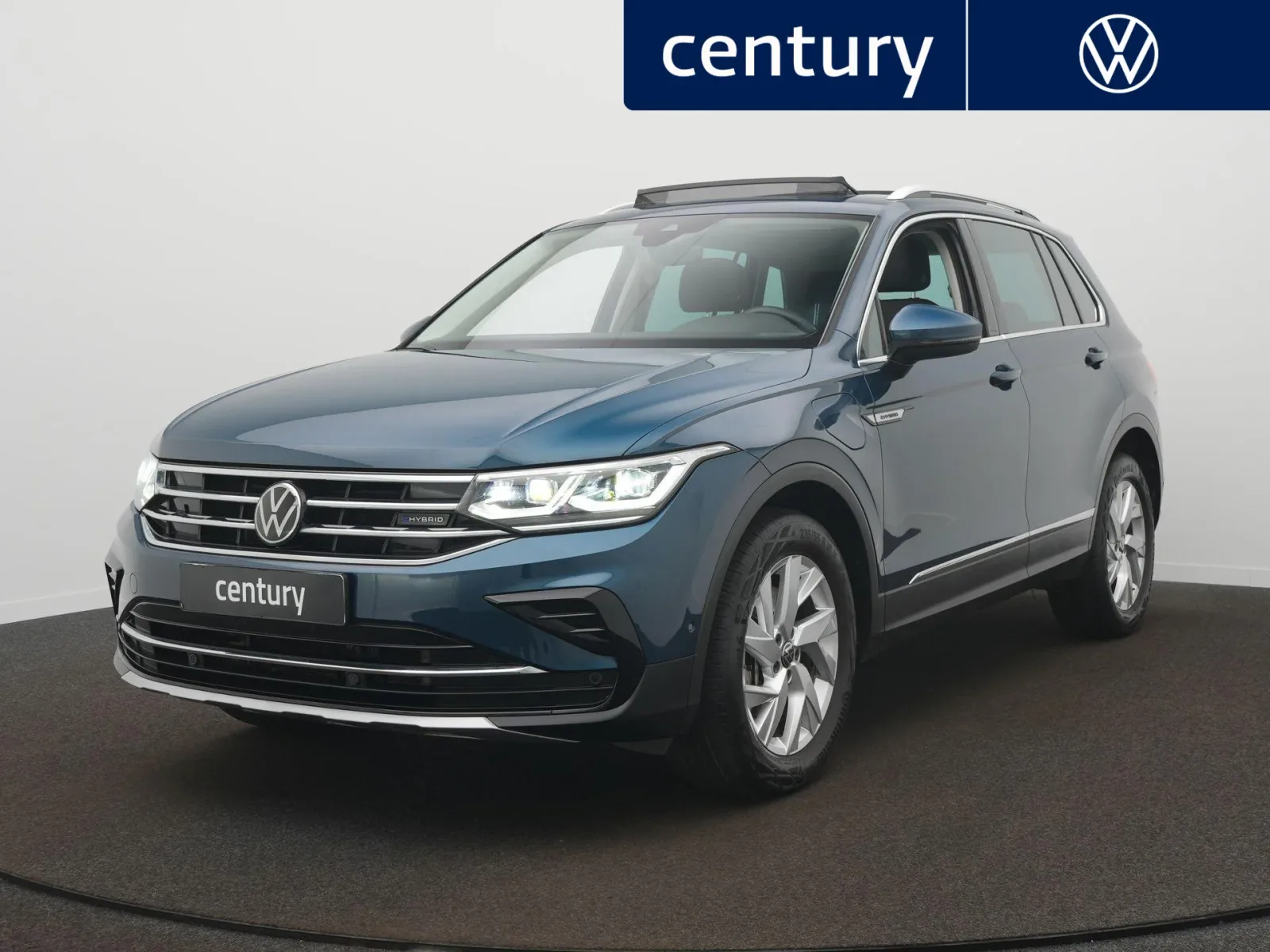 Volkswagen Tiguan (2023) — foto 1