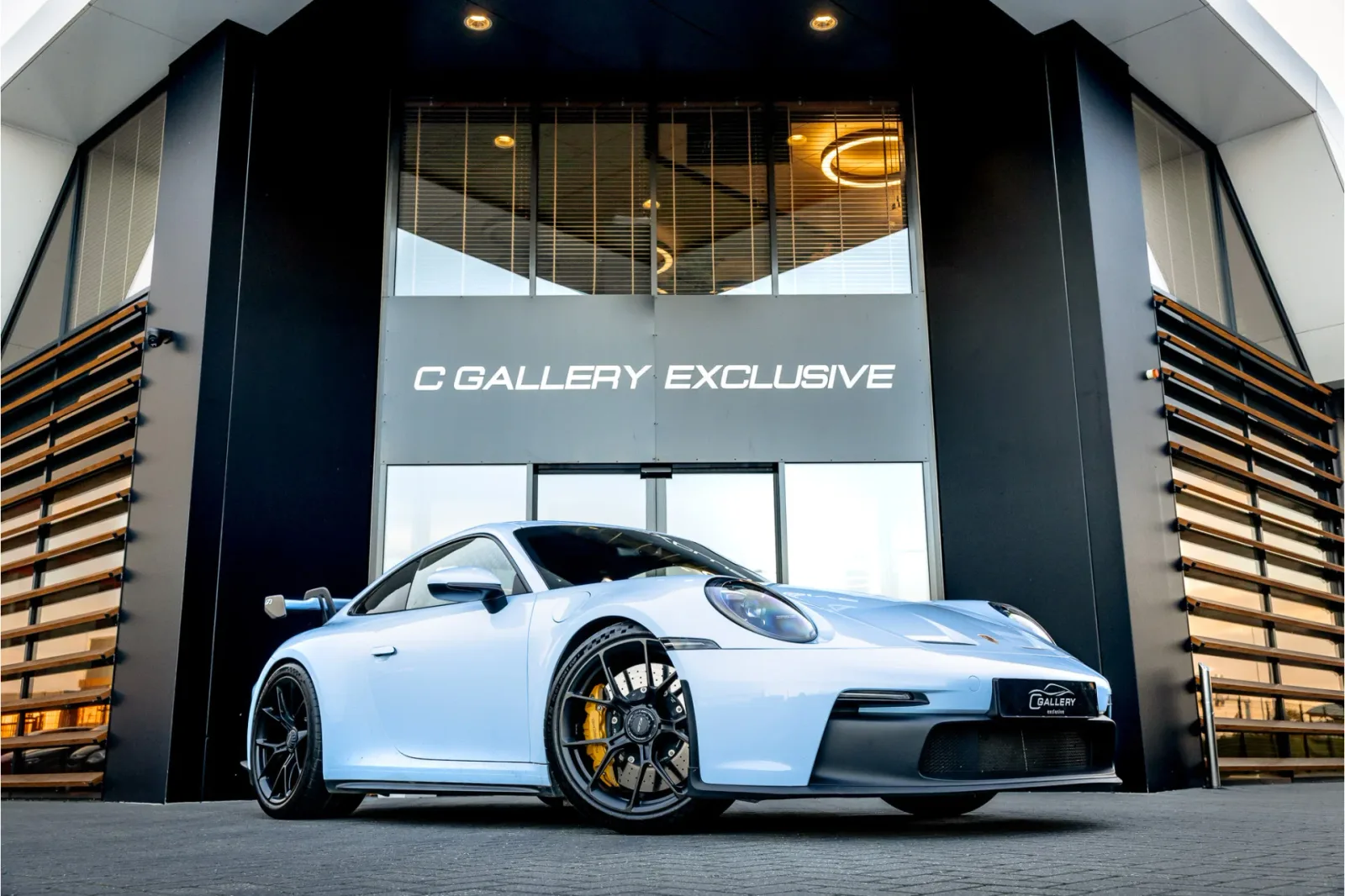 Porsche 911 (2022) — foto 1