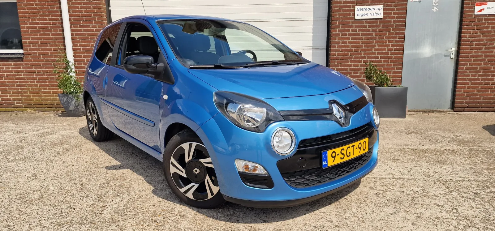Renault Twingo (2013) — foto 1