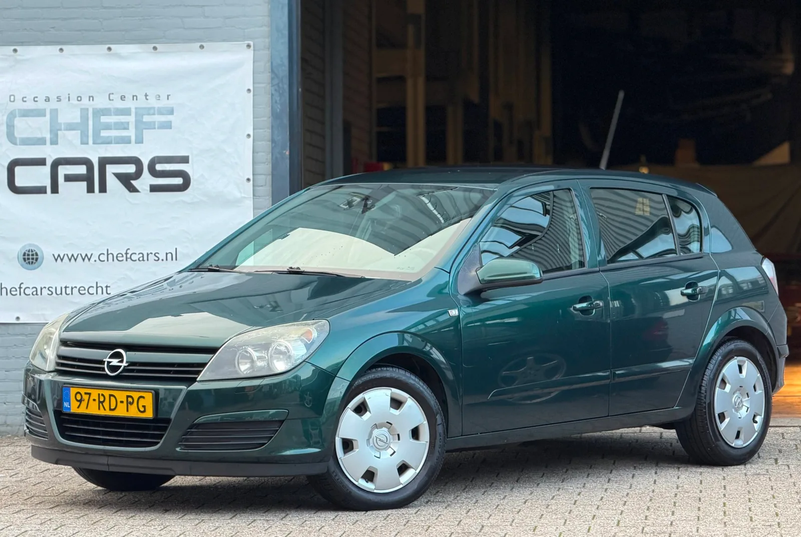 Opel Astra (2005) — foto 1