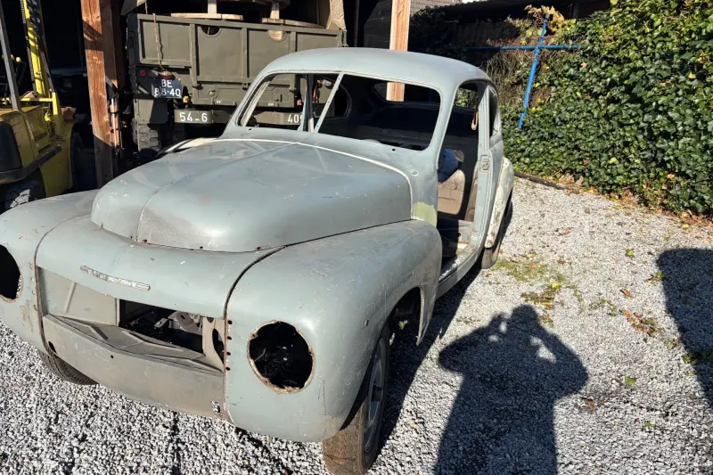 Volvo PV444 (1954)