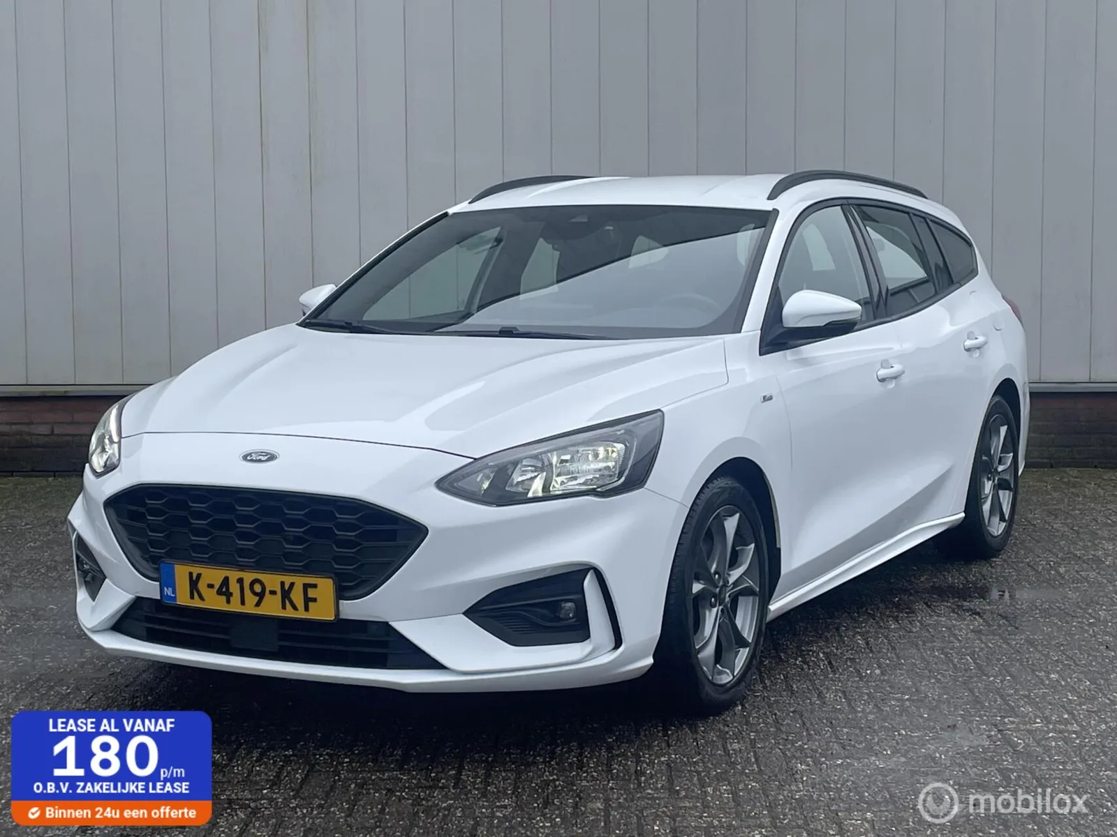 Ford Focus (2021) — foto 1