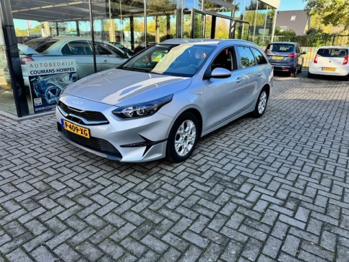 Kia Ceed (2022) — foto 1