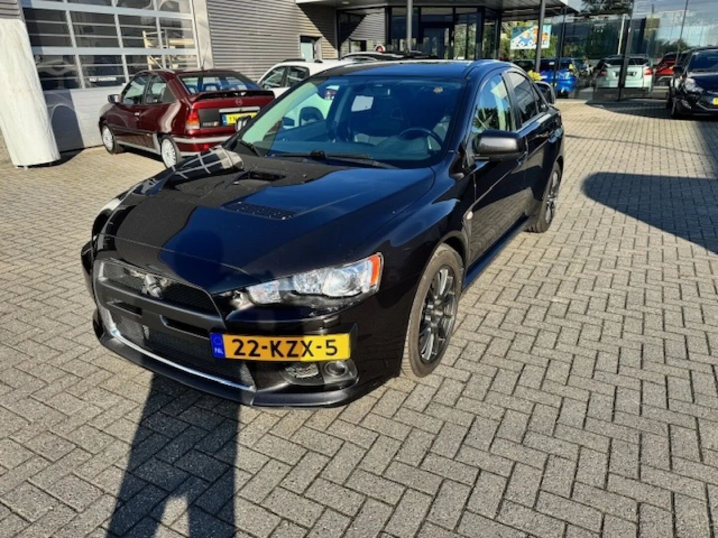Mitsubishi Lancer (2010) — foto 1