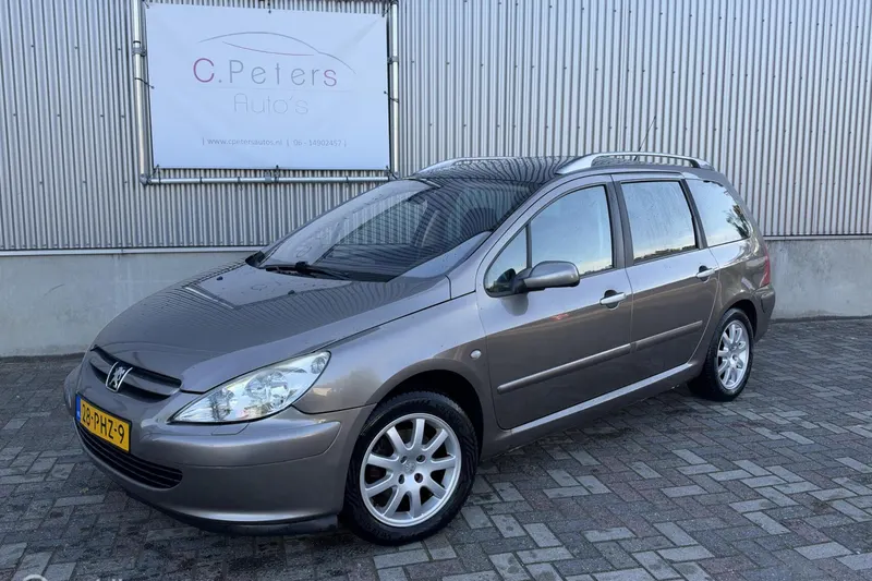 Peugeot 307 (2004)