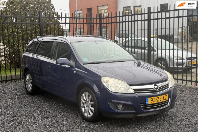 Opel Astra (2007)