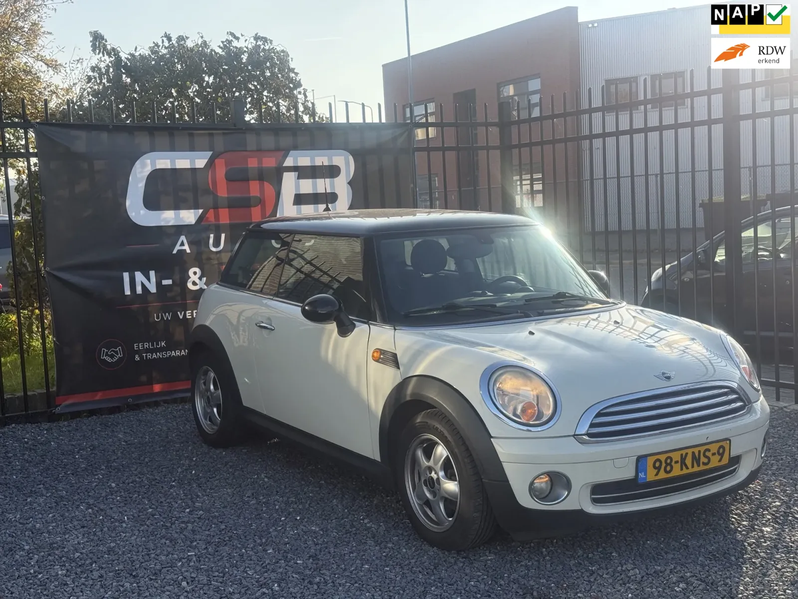 MINI Cooper (2010) — foto 1
