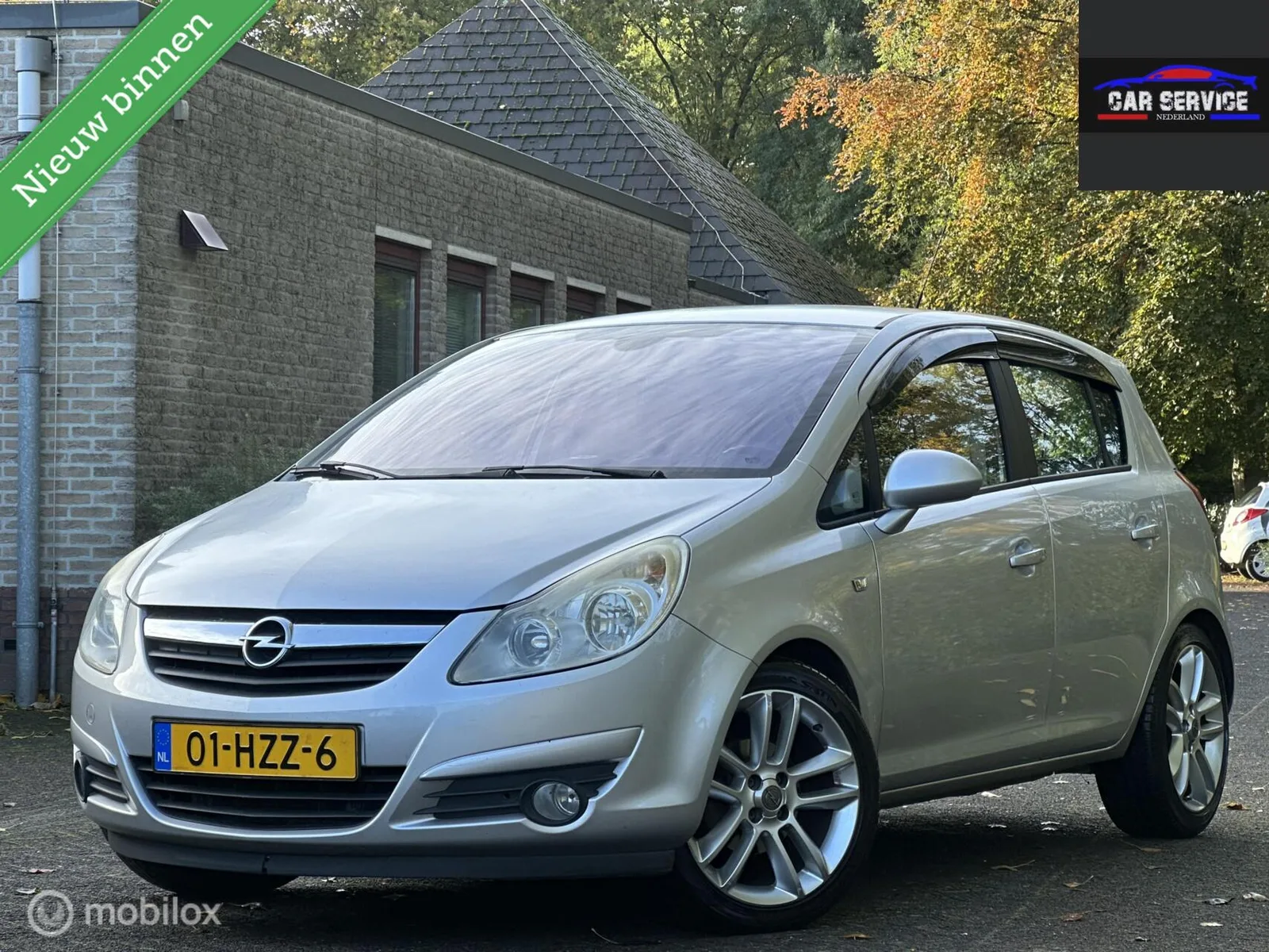 Opel Corsa (2009) — foto 1