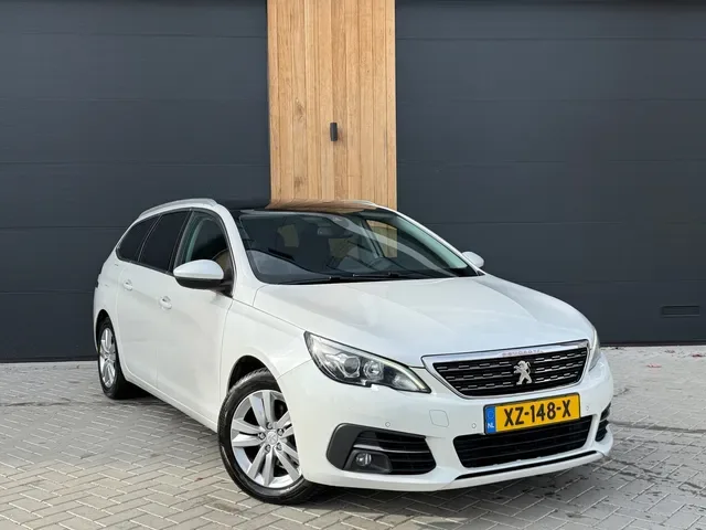 Peugeot 308 (2019) — foto 1