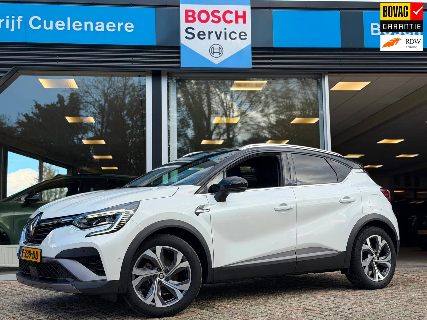 Renault Captur (2021) — foto 1