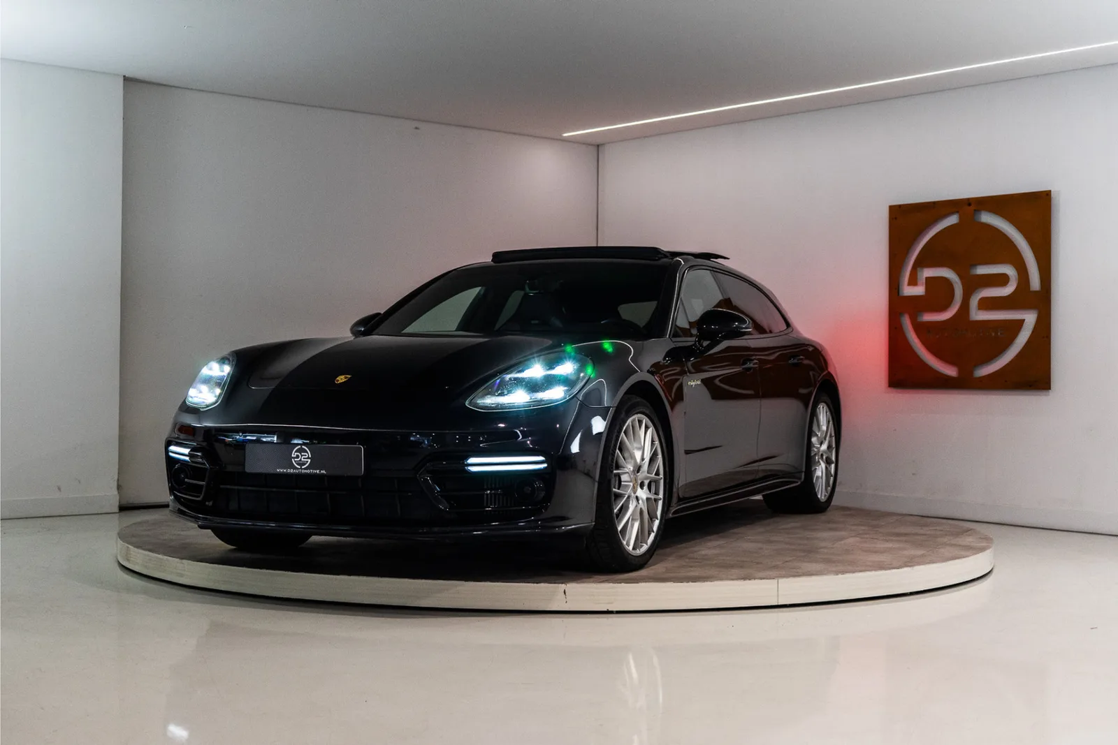 Porsche Panamera (2020) — foto 1