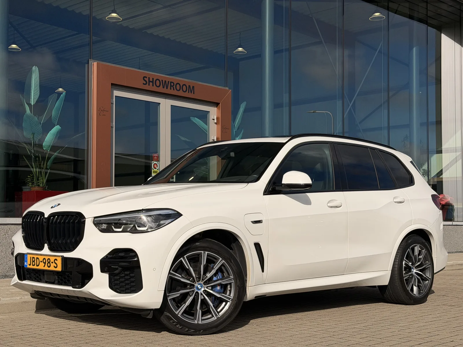 BMW X5 (2022) — foto 1