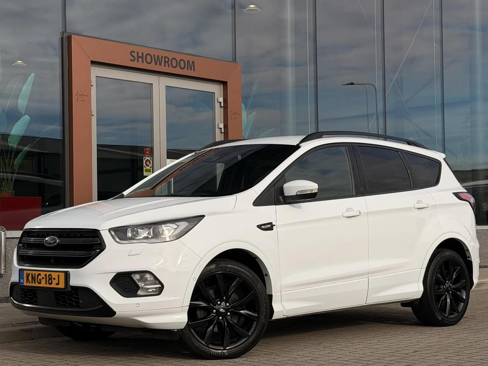 Ford Kuga (2019) — foto 1