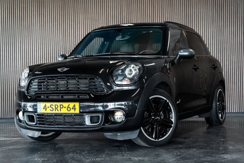 MINI Countryman (2012)