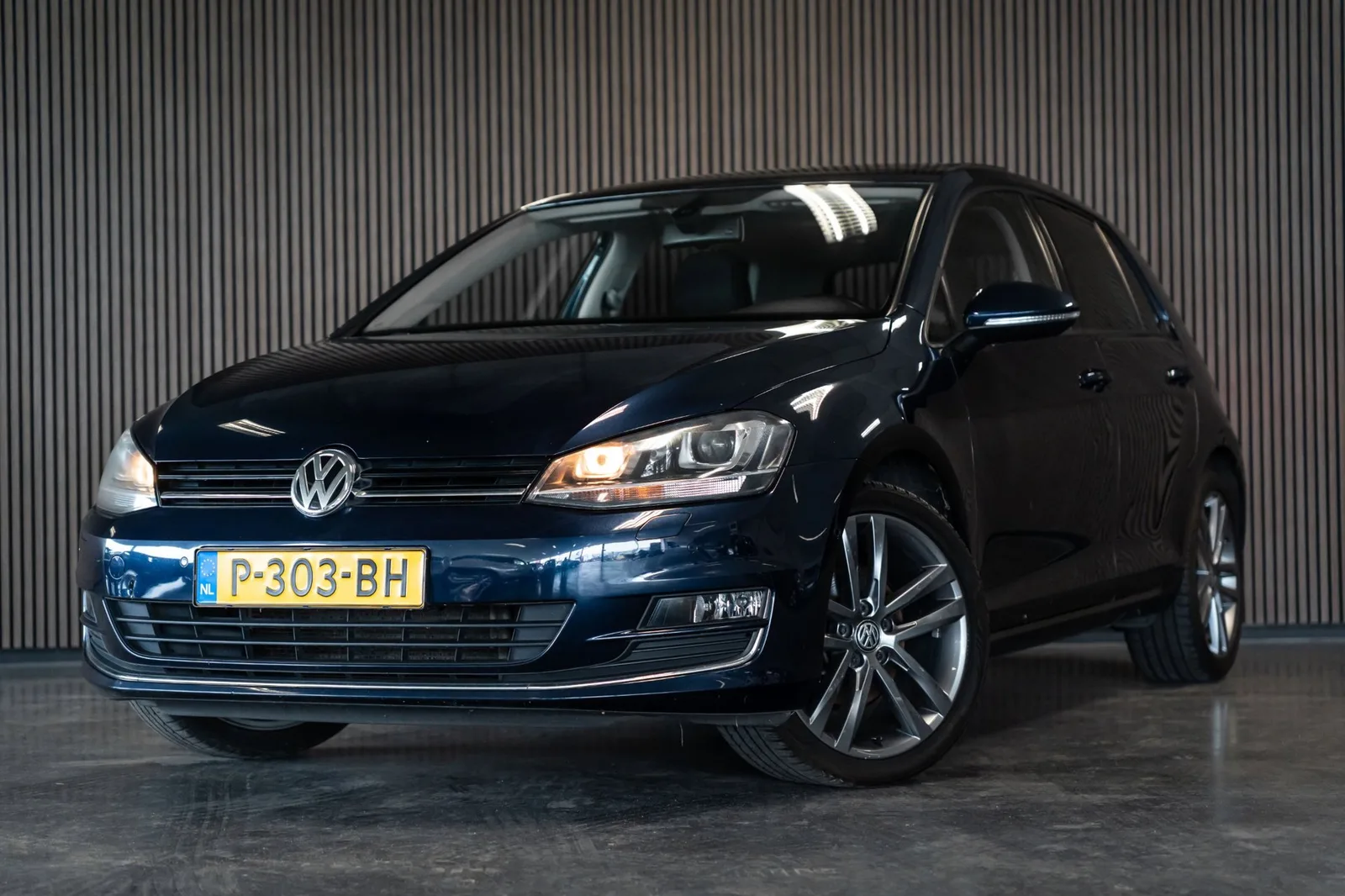 Volkswagen Golf (2013) — foto 1