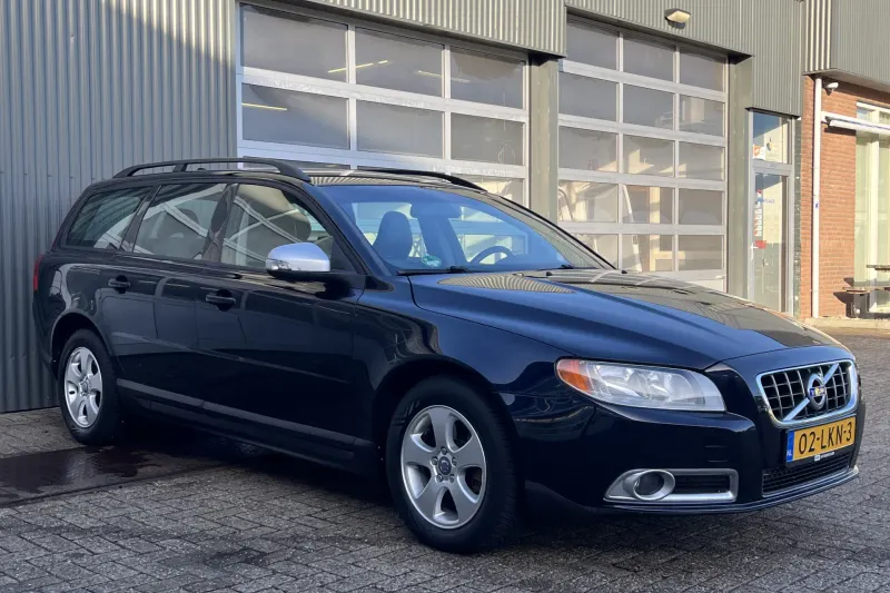 Volvo V70 (2010)