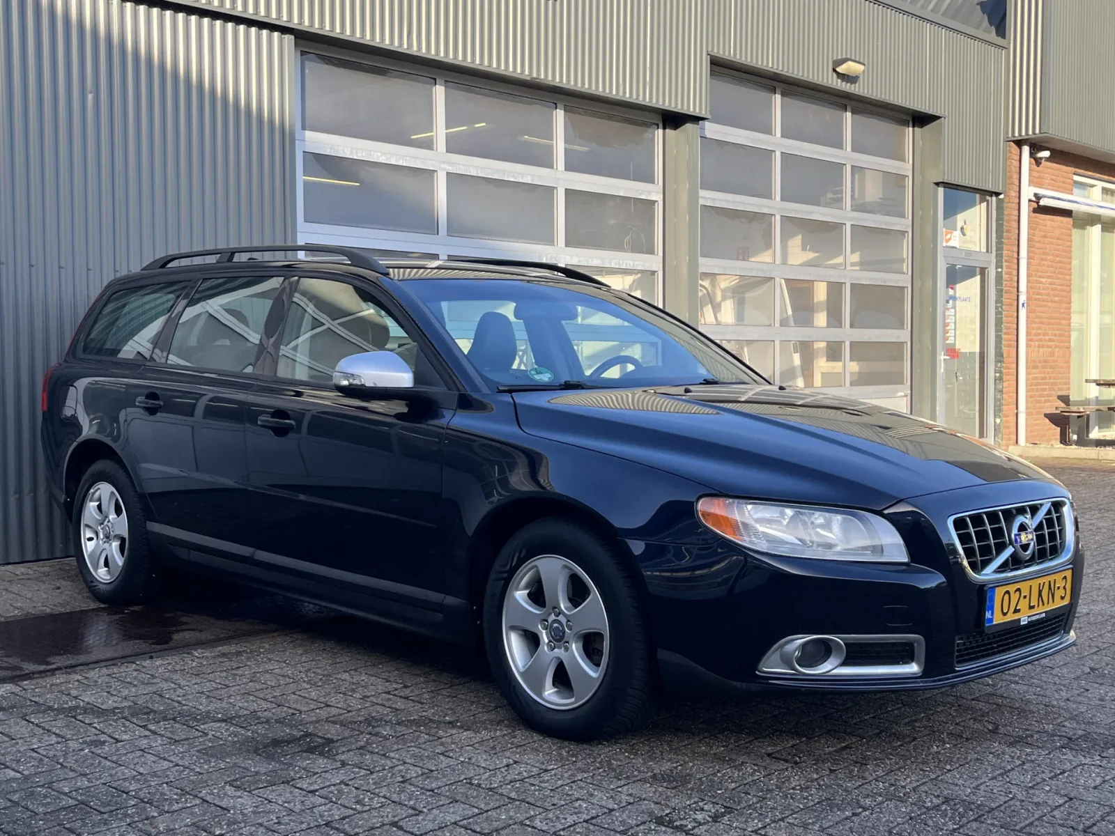 Volvo V70 (2010) — foto 1