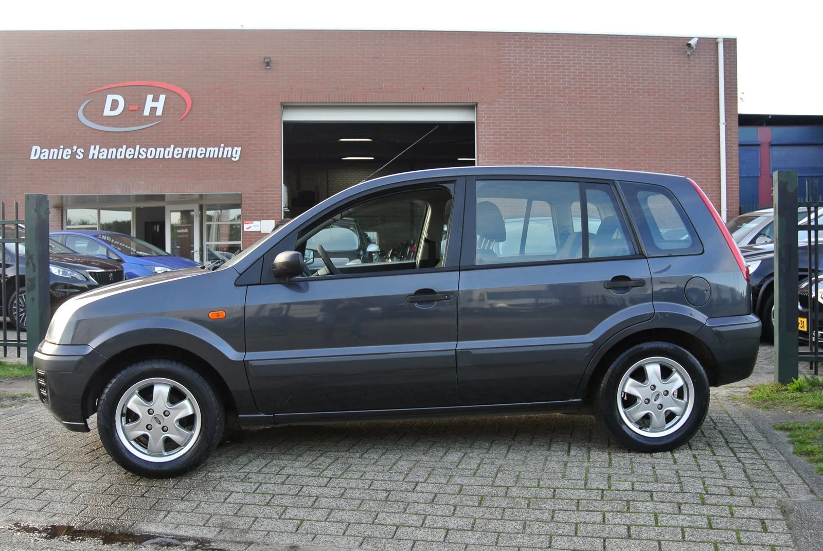 Ford Fusion (2007) — foto 1