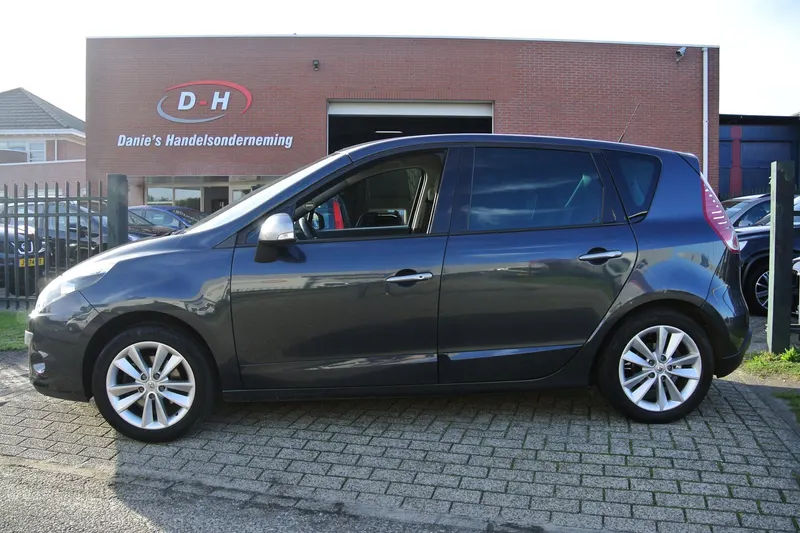 Renault Scénic (2010)