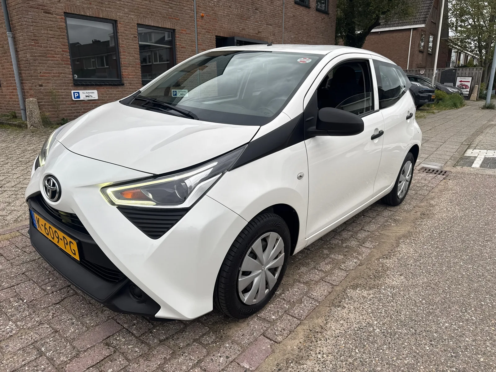 Toyota Aygo (2021) — foto 1