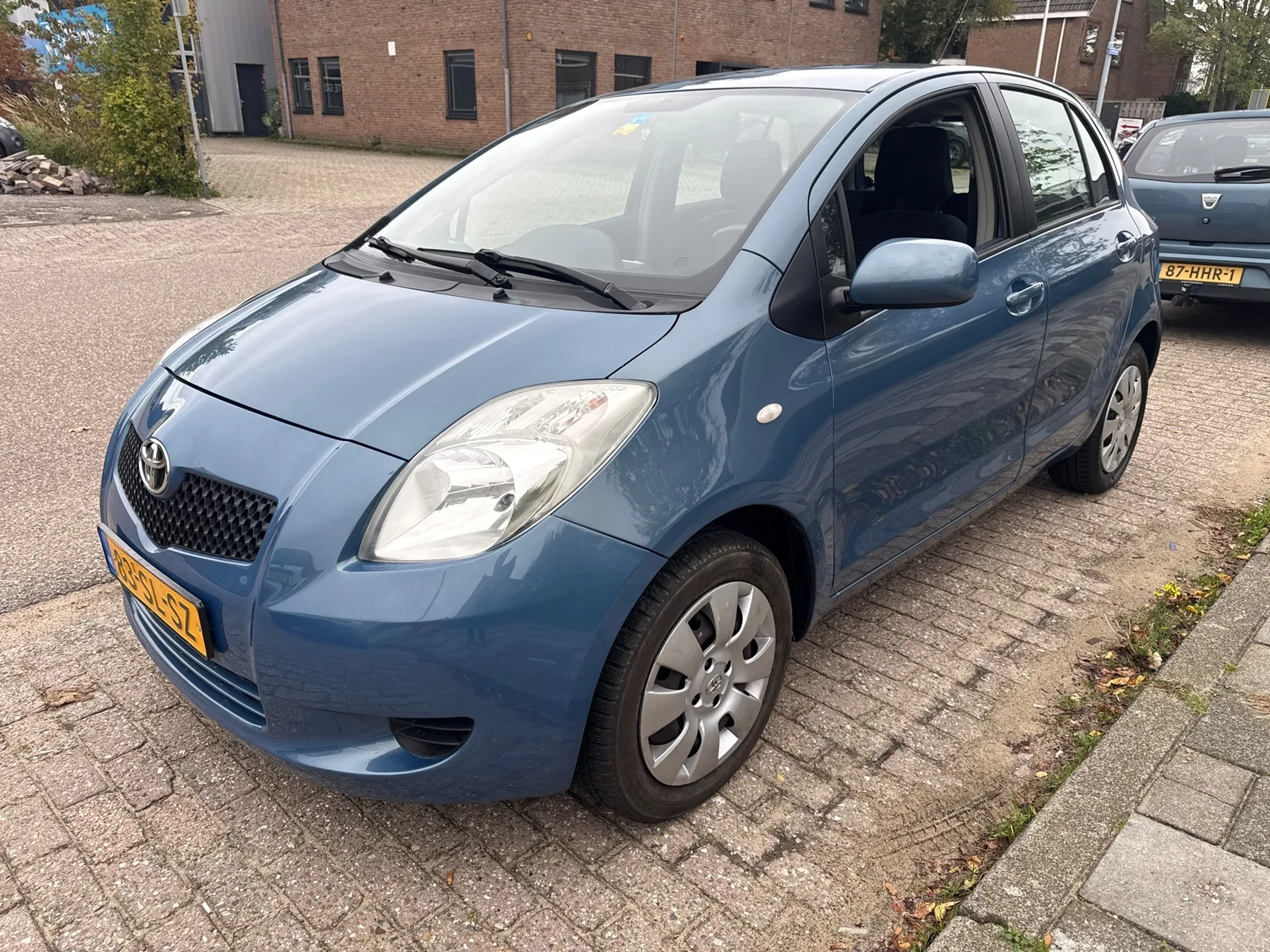 Toyota Yaris (2006) — foto 1