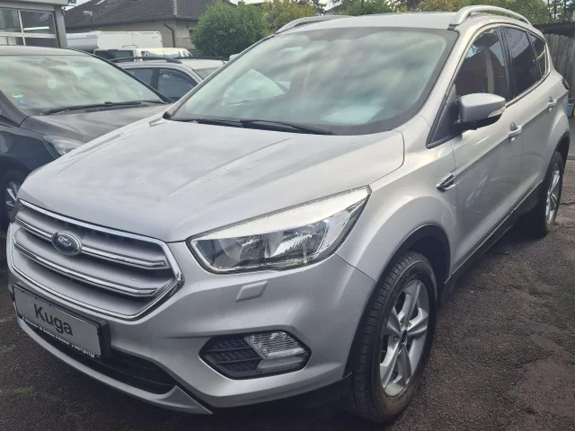 Ford Kuga (2017) — foto 1