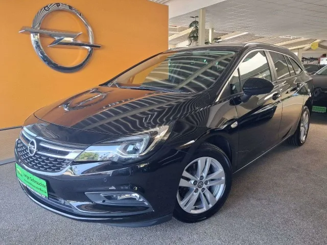 Opel Astra (2017) — foto 1