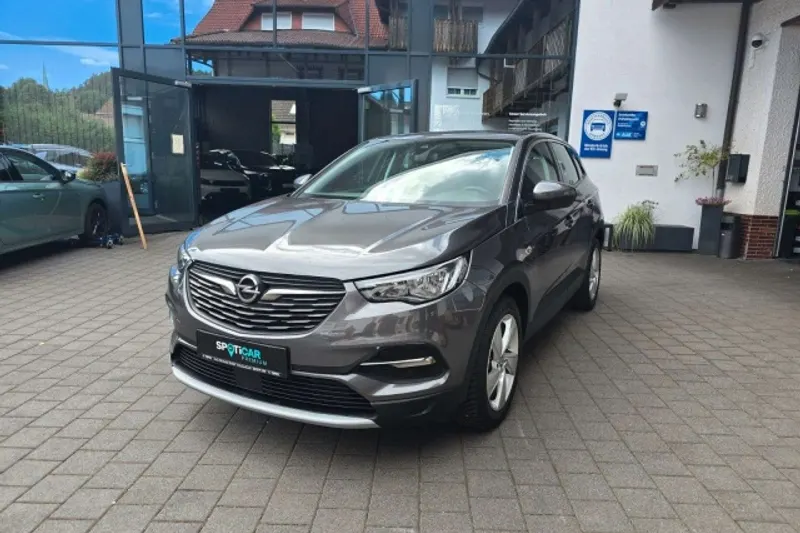 Opel Grandland (2019)