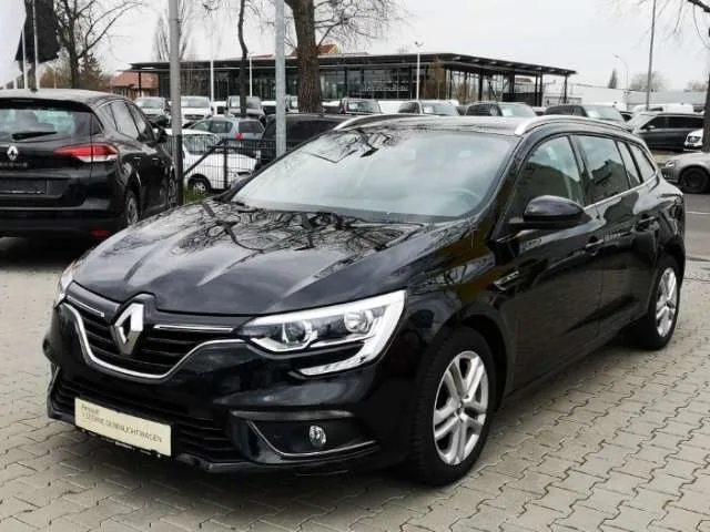 Renault Mégane (2020) — foto 1
