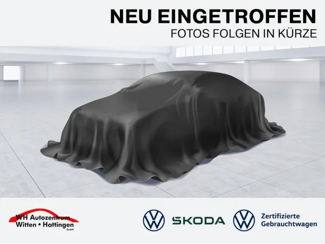 Volkswagen Golf (2018) — foto 1