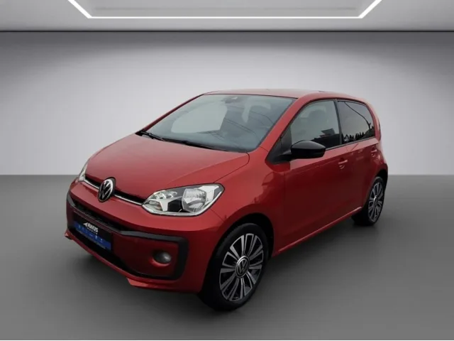 Volkswagen Up! (2022) — foto 1