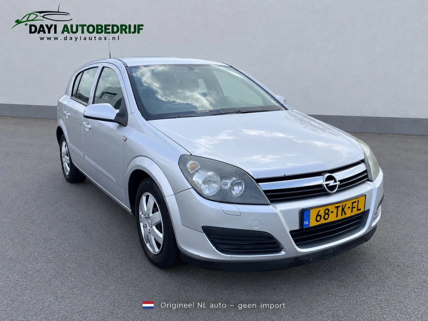 Opel Astra (2006) — foto 1