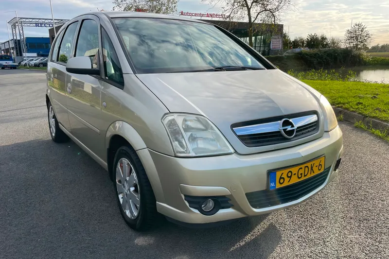 Opel Meriva (2008)