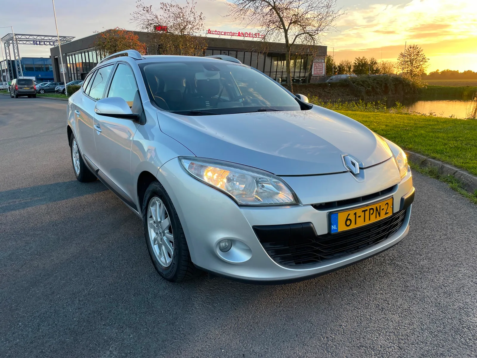 Renault Mégane (2012) — foto 1