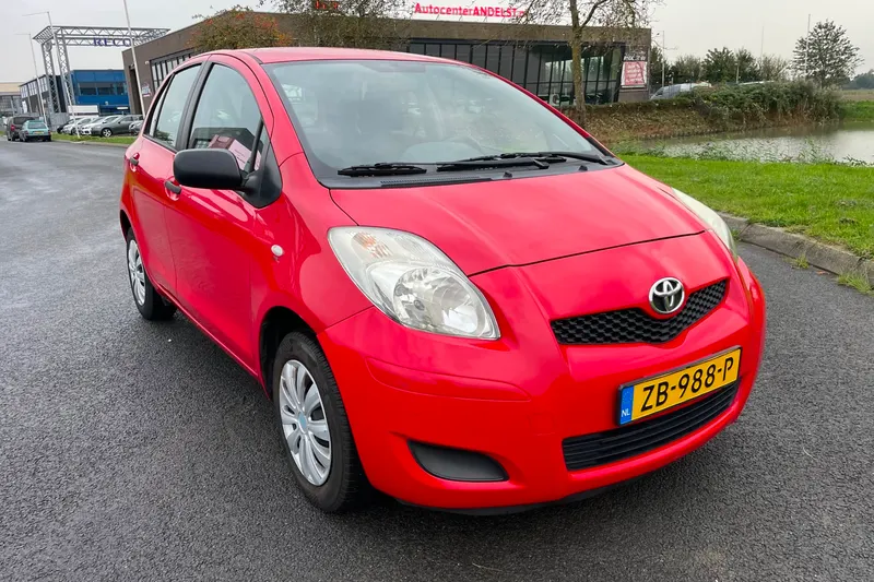 Toyota Yaris (2009)