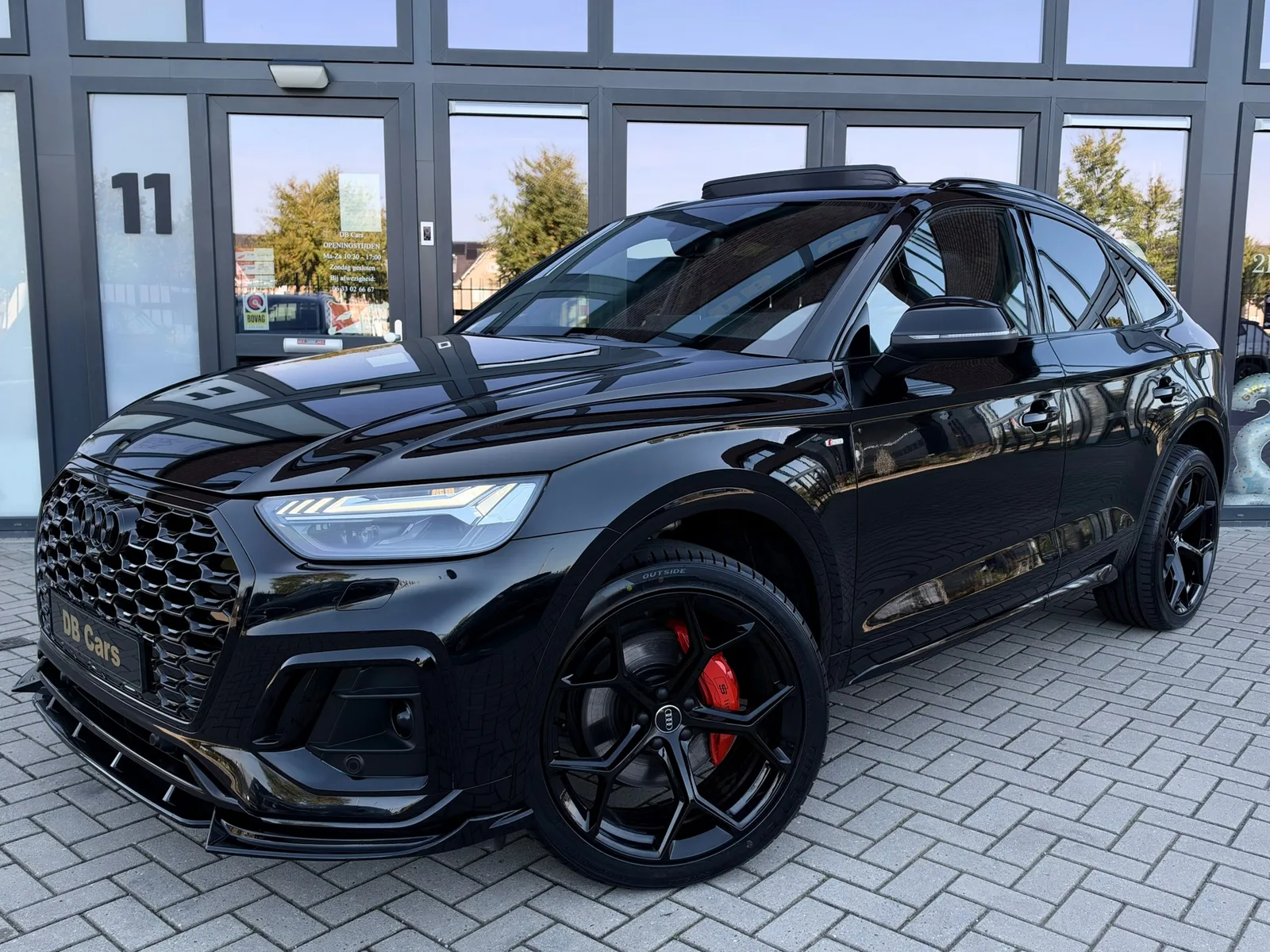 Audi Q5 Sportback (2024) — foto 1